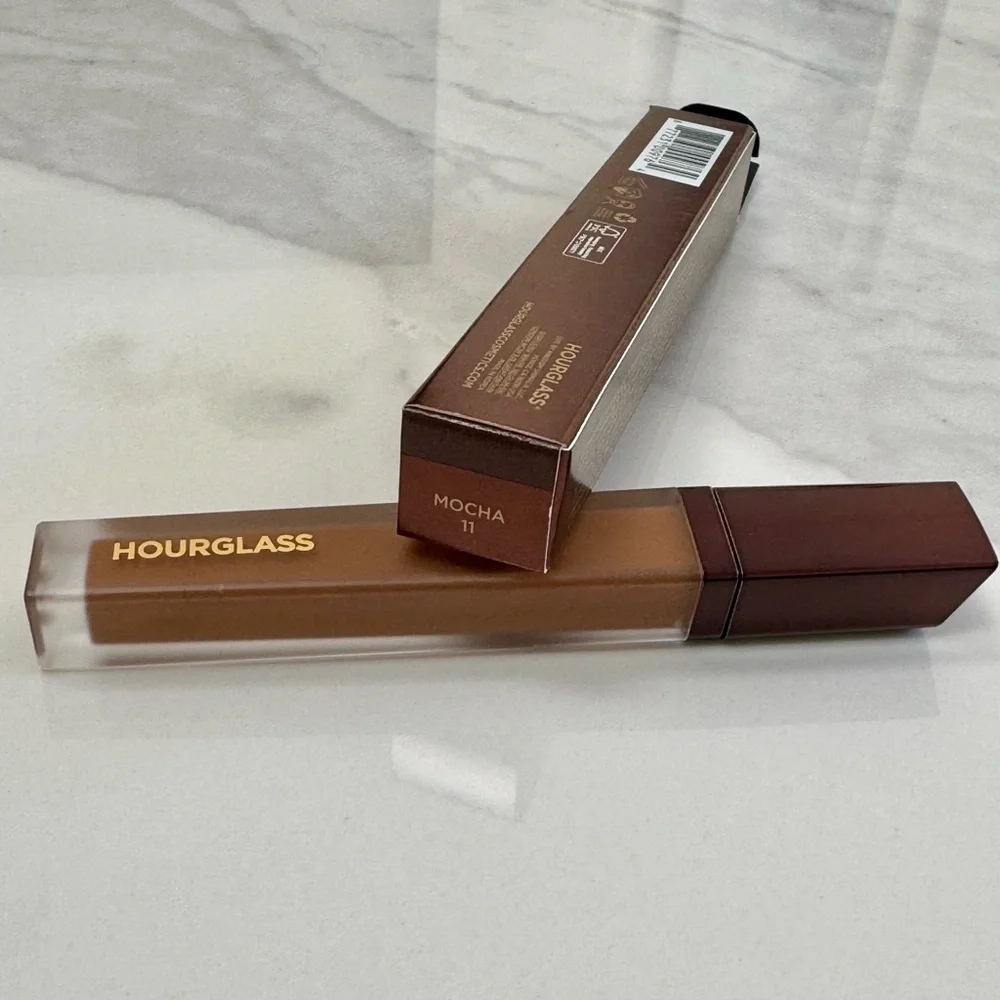 New - Hourglass Vanish Concealer - Color Mocha - Full Size